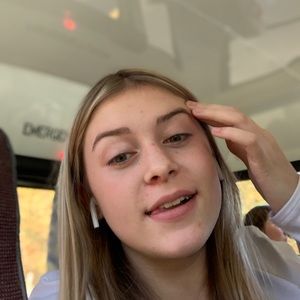 Meet your Posher, Maggie